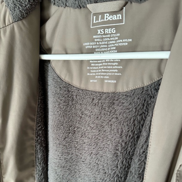 LLBean Long Winter Coat - Picture 4 of 4